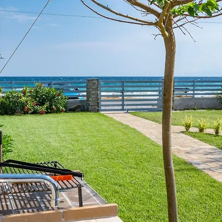 Azzurro Seafront Nea Kallikrateia