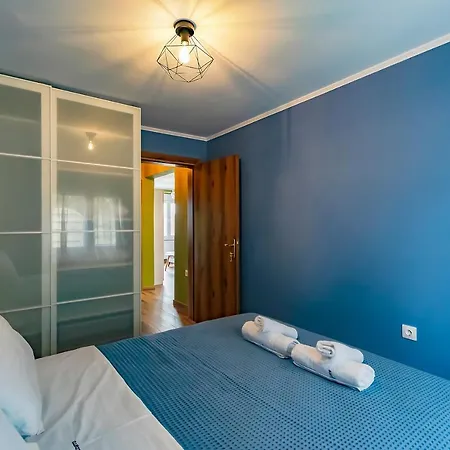 Semesterbostad Azzurro Seafront Nea Kallikrateia