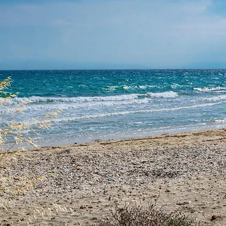 Azzurro Seafront *