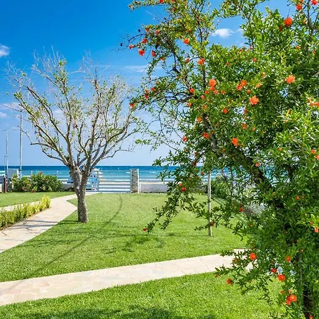 Semesterbostad Azzurro Seafront