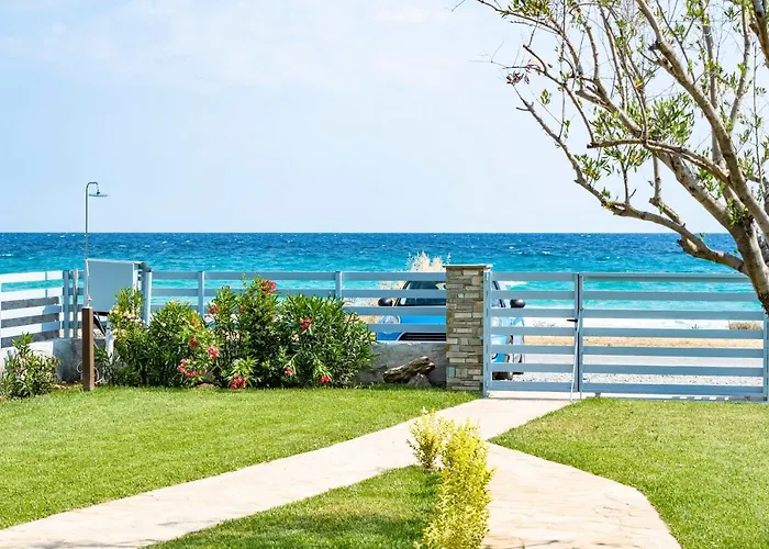 Azzurro Seafront Vakantiehuis