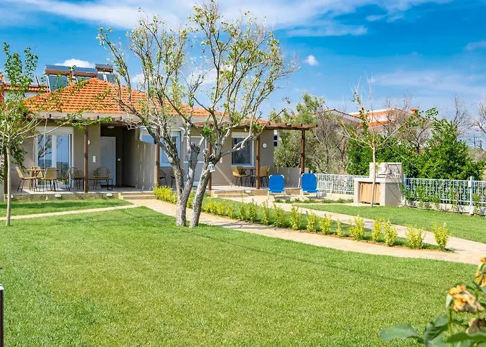Azzurro Seafront Holiday home